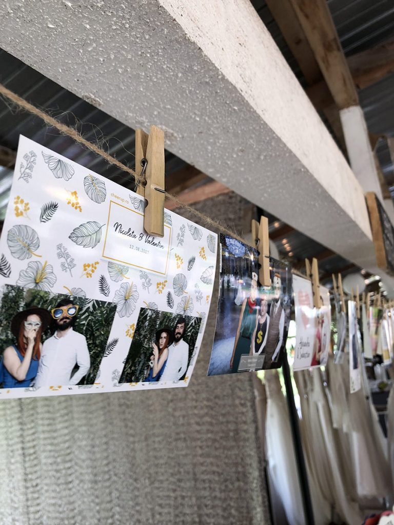 Afla cum poti sa compari mai multe oferte de cabina foto 3 Poze-Photo-Booth-Nunta-Cheerup