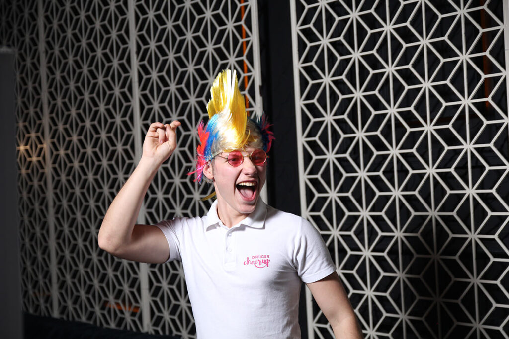 asistent cabina foto nunta cheerup photobooth bucuresti